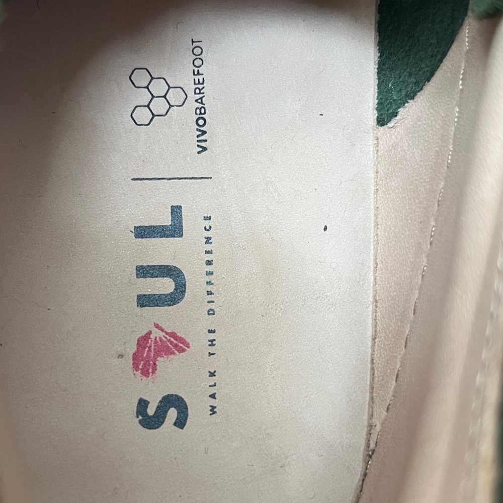Women’s Addis Soul Green Leather Shoes - Picture 2 of 8